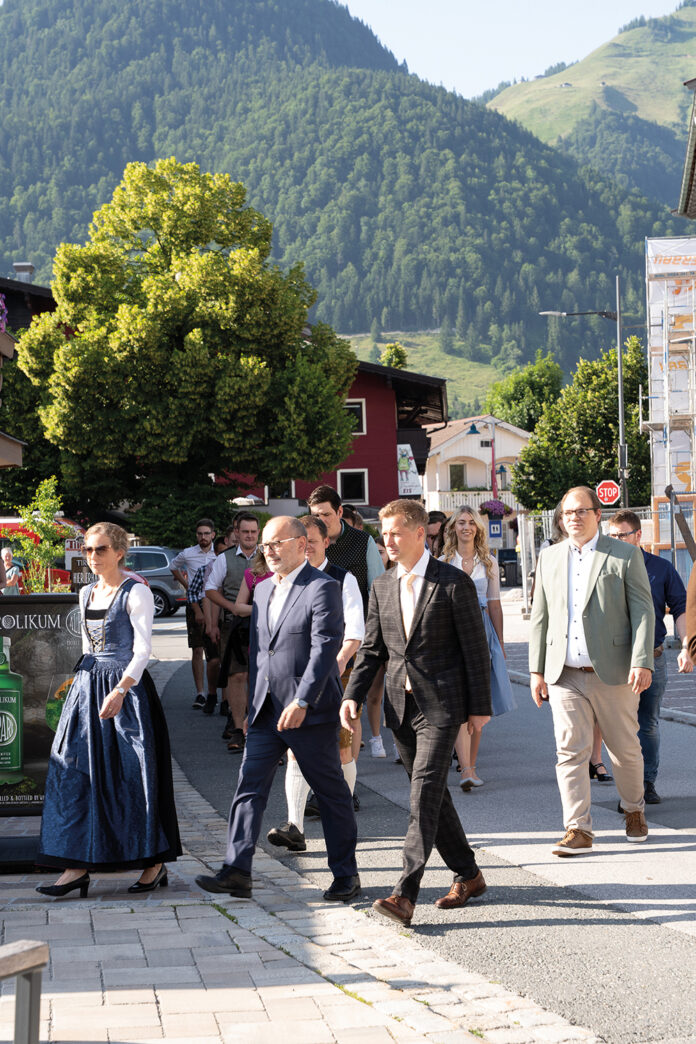 Gm Walchsee Jungb�rgerfeier_1_Einzug