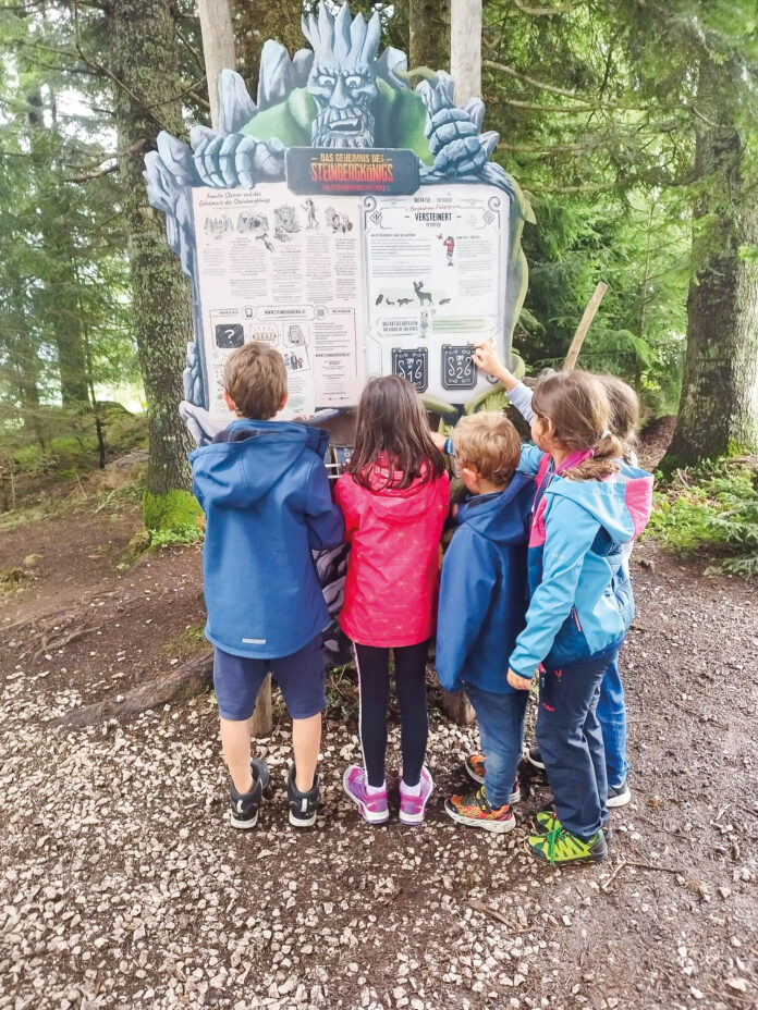 JUZ ec0e29e0-8a57-468f-9766-04ac05e0e356