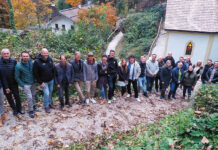 Malerzunft feierte ihren Patron Tiroler Jungmaler luden nach Kössen