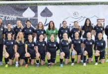 Eine junge Damenmannschaft mit Kampfgeist und positivem Blick nach vorne